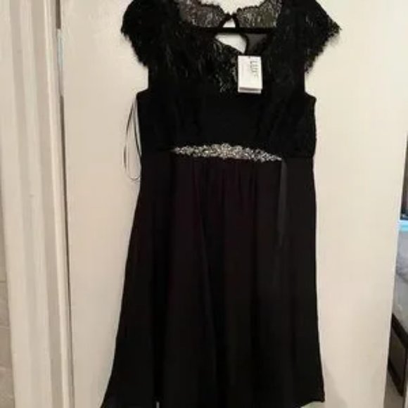 Maternity -Luxe by‎ Seraphine NWT Size 12 Black Lace Dress (NWT) - Picture 6 of 7